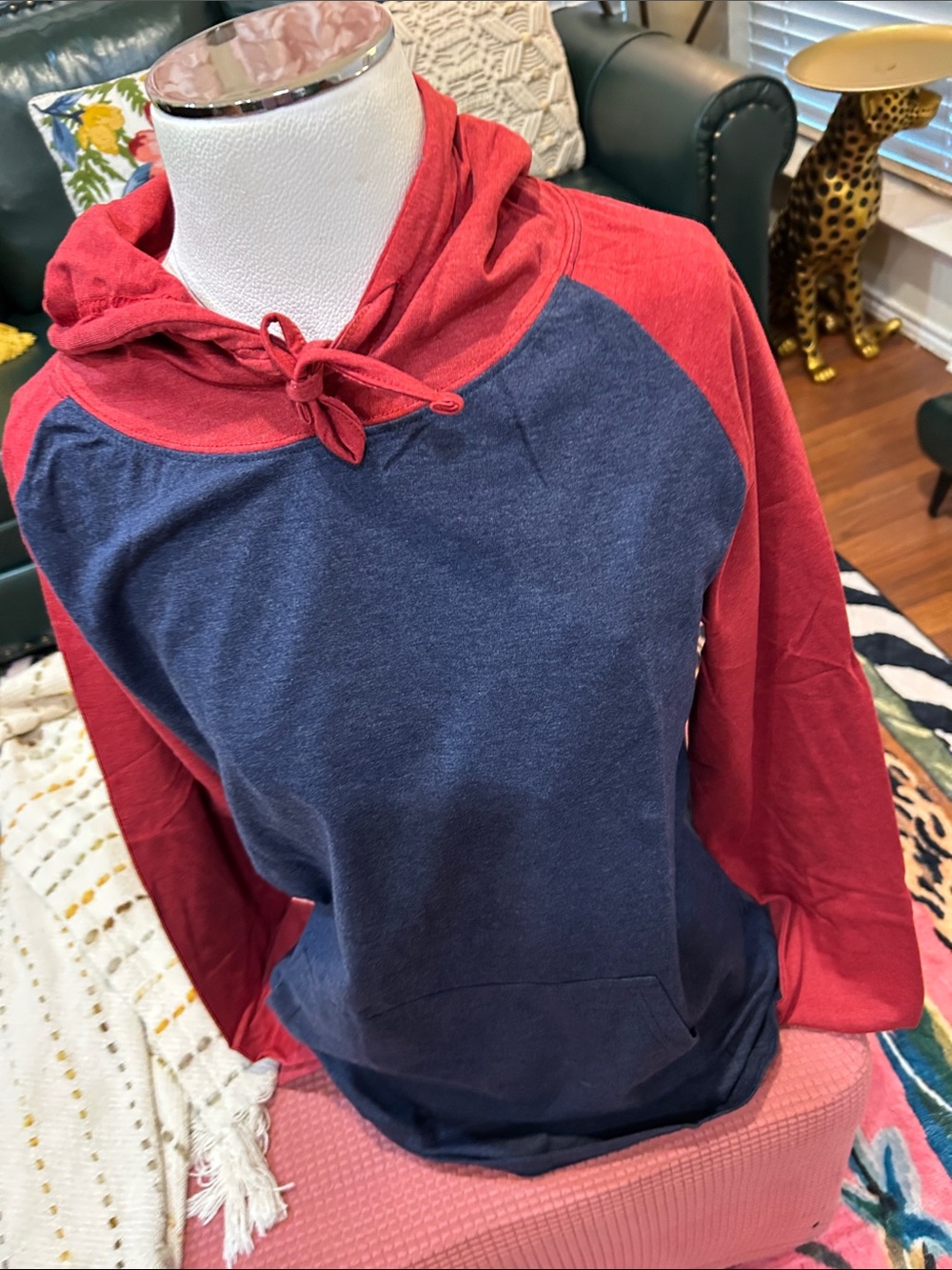 Un simply stitched  Men’s Jacket Subcategory NEW ITEM!!!